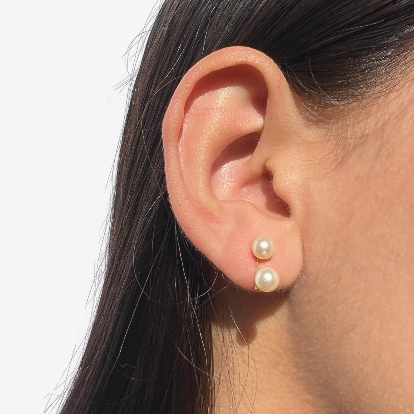 Grace Kelly Natural Pearl Earring in 18k Yellow Gold